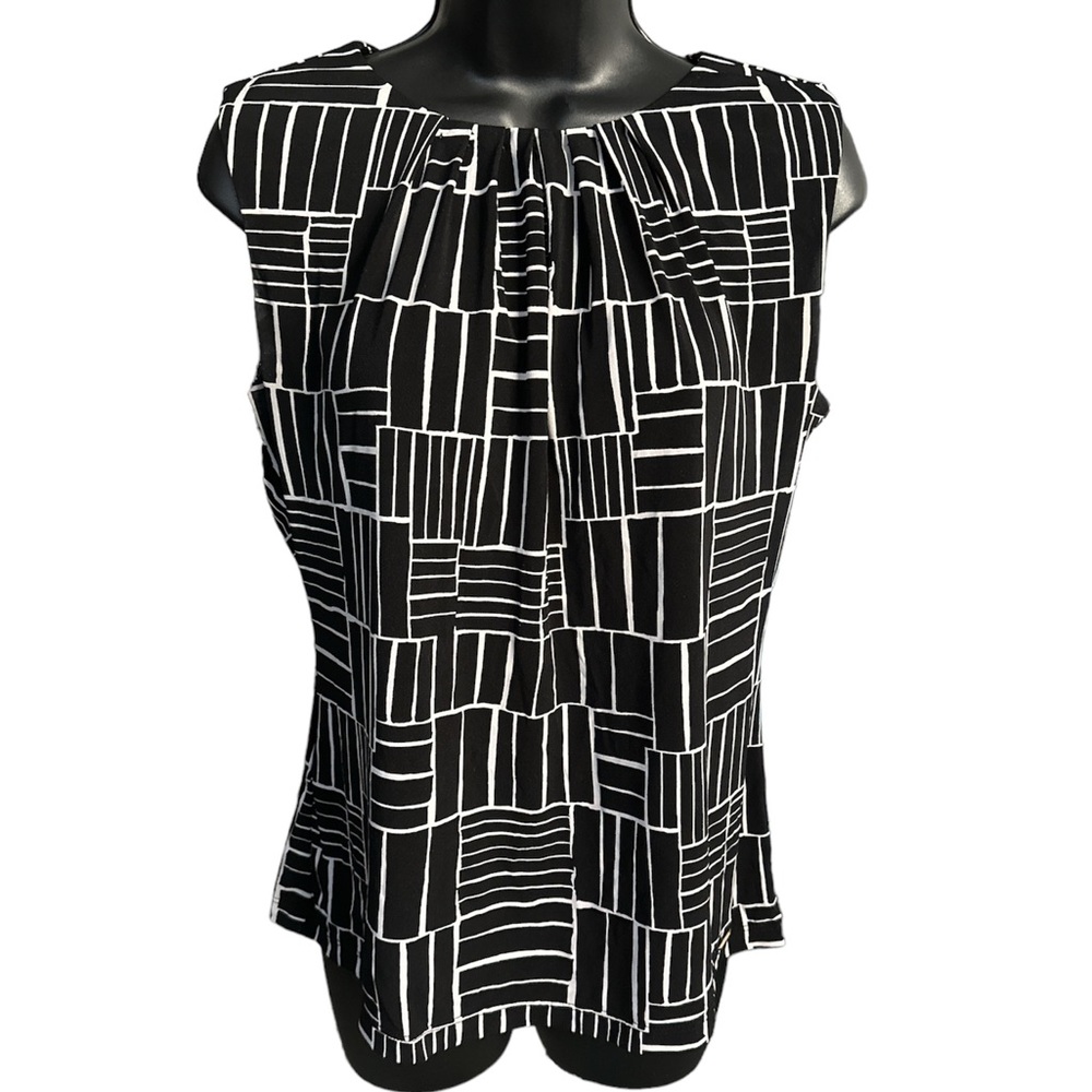 CALVIN KLEIN Women’s Black and White Sleeveless Top